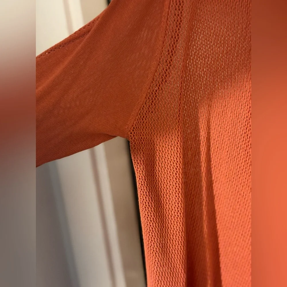 Orange cardigan size medium - Picture 4 of 4